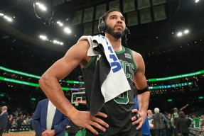 九游-关于塔图姆迎来七赛季高光表现，日本队球迷沸腾！的信息