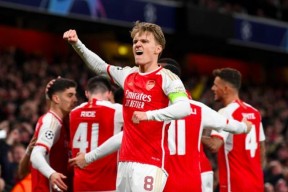 九游体育-包含凯恩在阿森纳比赛中高光表现，挺进下一轮引发热议！的词条